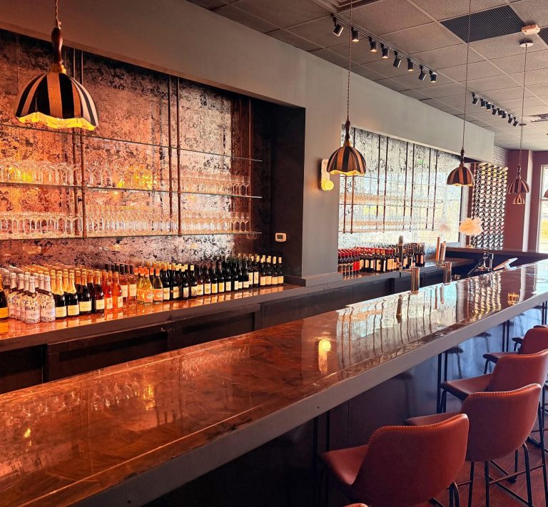 Home - Velvet Coupe Wine Bar